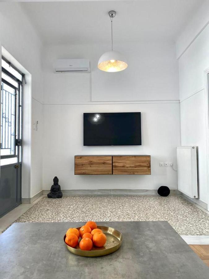 אתונה Modern 3Br Maisonette With Garden 10 Min From Acropolis מראה חיצוני תמונה